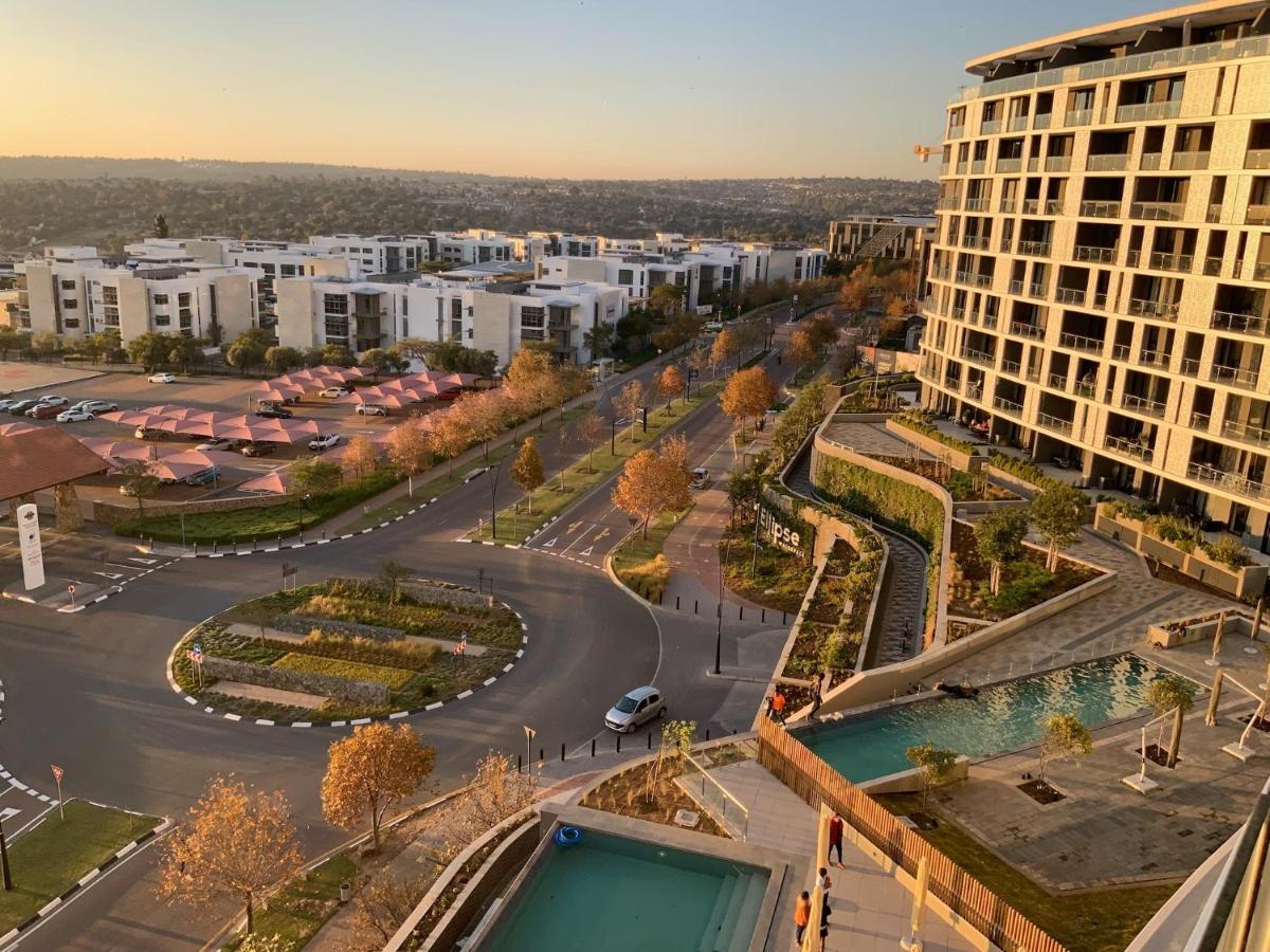 5 Star Elegant Apartments, Ellipse, Waterfall City, Midrand, Johannesburg Екстер'єр фото