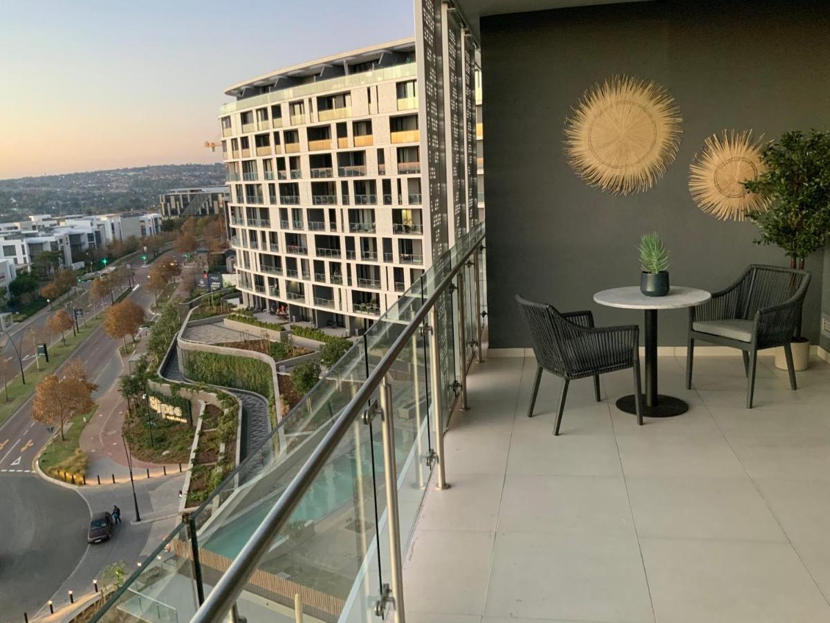 5 Star Elegant Apartments, Ellipse, Waterfall City, Midrand, Johannesburg Екстер'єр фото